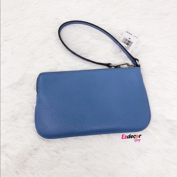 NWT Michael Kors Jet Set Top Zip Large Wristlet - Picture 2 of 8